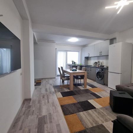 Sorinapartament Apartman Brassó Kültér fotó